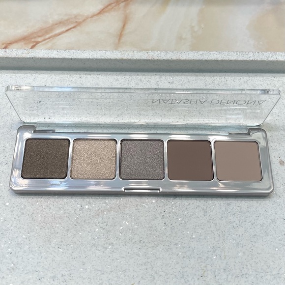 Natasha Denona ~ ‘HOT TAUPIC’ Eyeshadow Palette ~ Full Size ~ NIB - Picture 14 of 16